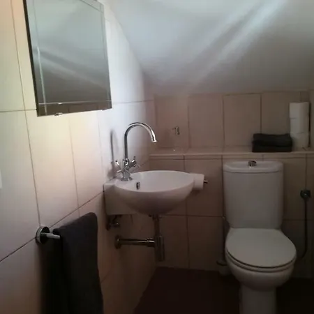 Vivienda Unifamiliar Sela 펜션 *